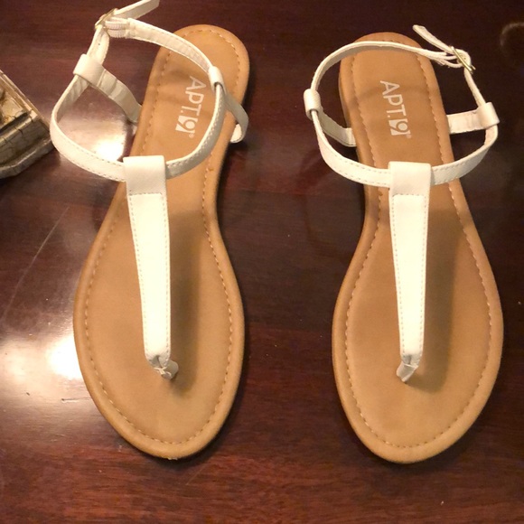 apt 9 sandals